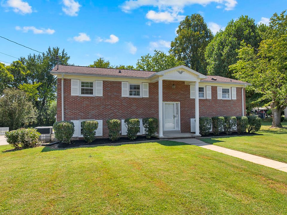 1st image of 113 Cloverdale Rd
