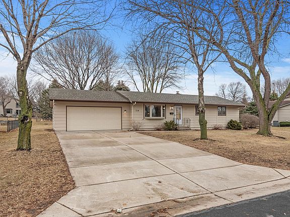 3rd image of 714 Highland Dr