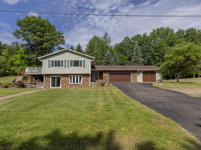2204 Hillside Drive, Eau Claire, WI, 54703