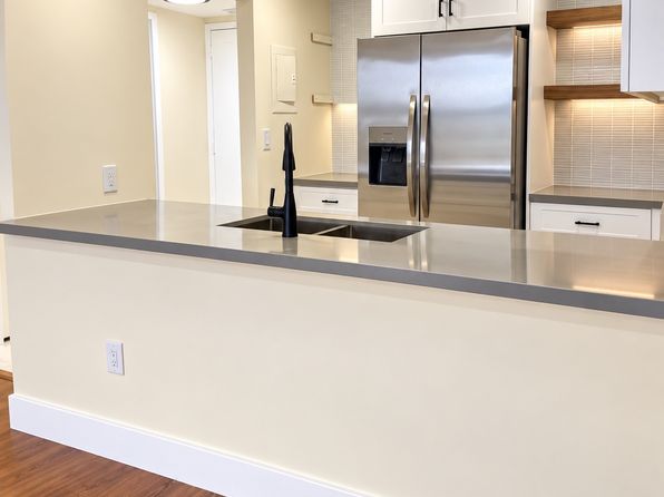 13155 Ixora Ct APT 804, North Miami, FL 33181 – 1-bedroom rental in North Miami