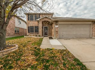 16637 Woodside Dr, Justin, TX 76247