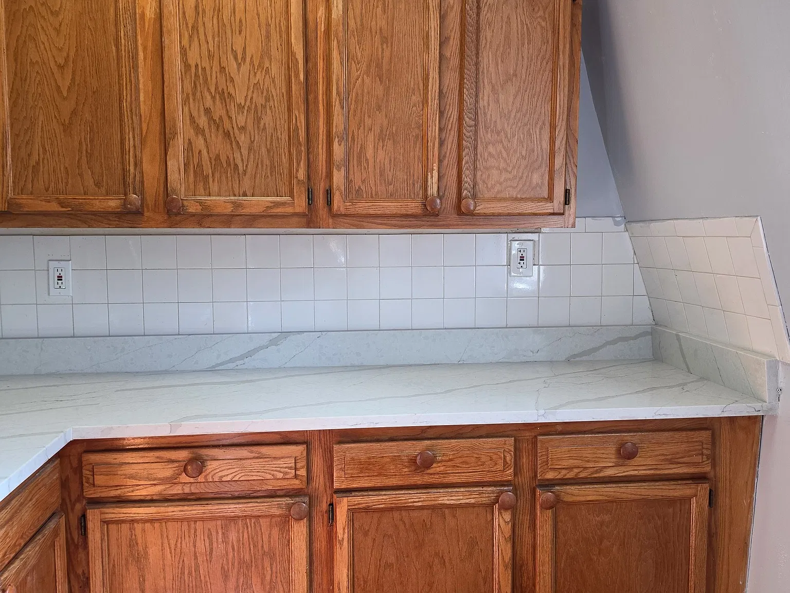 3 bed, 1.0 bath, 3500 sqft, $1,500 — Photo 3