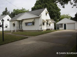 2154 Avon Ave SW, Wyoming, MI 49519