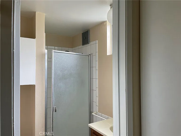 2240 Electra Ave — Photo 10