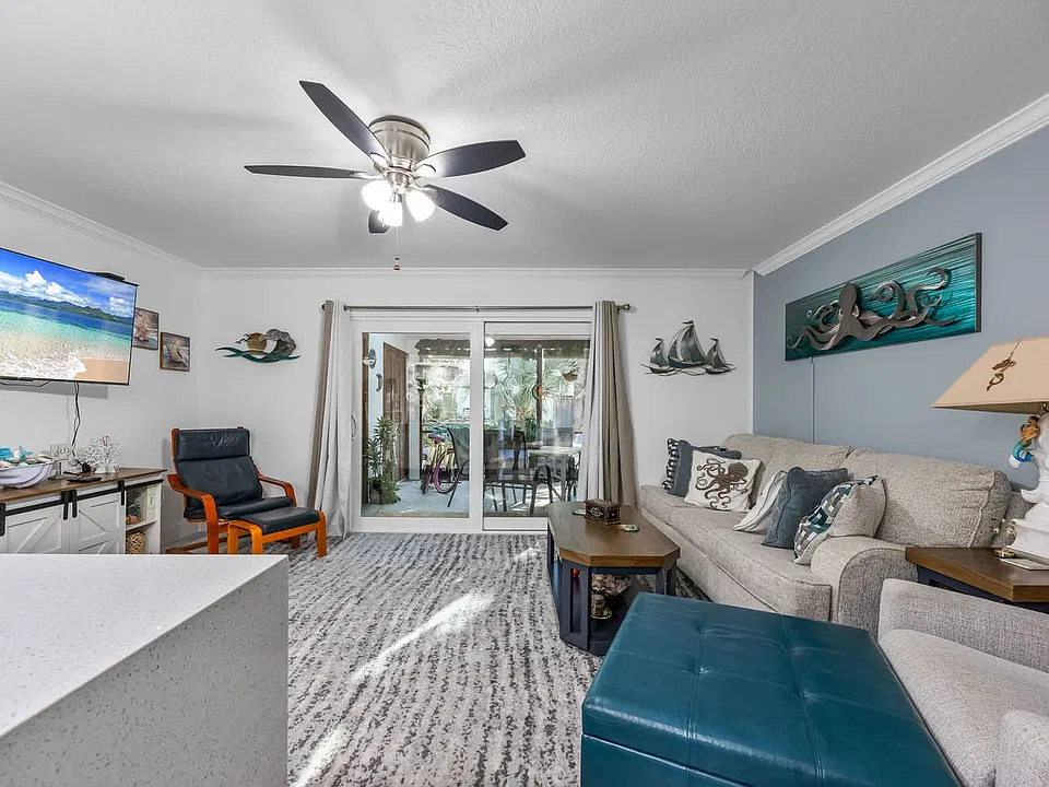 417 Seaport Blvd #1-ID1694939P