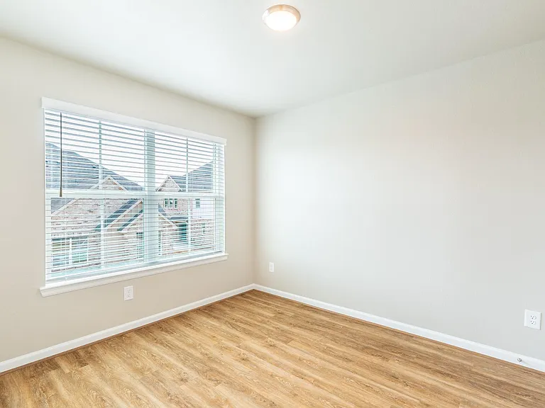 219 Park Place Cir #D — Photo 21