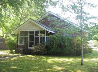 28 Hickory St NE, Rome, GA 30161