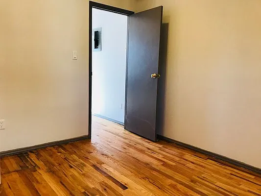 Rented by null | media 19