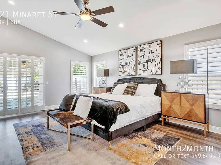 421 Minaret St — Photo 24