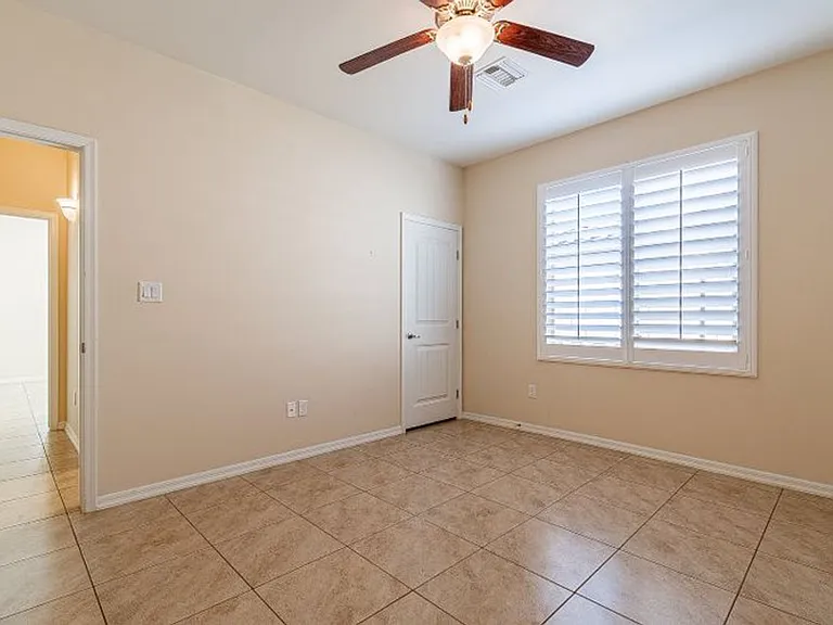 12237 S Laurel Ln — Photo 19