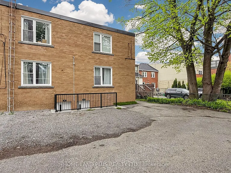 619 Merton St #A1 — Photo 24