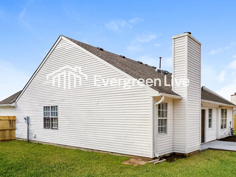 928 Bernstein Ct — Photo 16