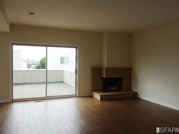 2nd image of 26 Roemer Way