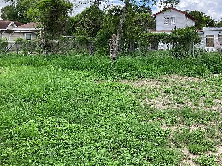 30 W Monroe St — Photo 12