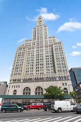 Sold by Corcoran | media 12