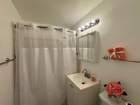 5th image of 7337 S South Shore Dr APT 726