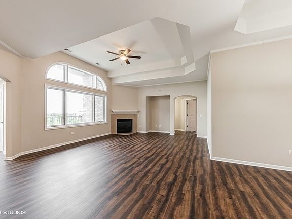 4th image of 11131 Waters Edge Dr Unit 4B