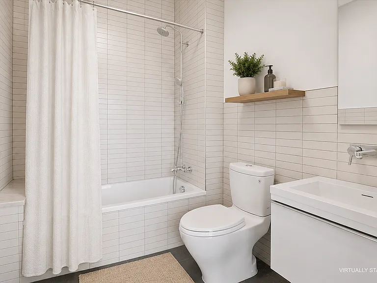 237 Devoe St #2R — Photo 7