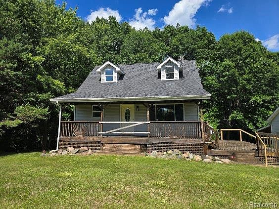 1st image of 5848 Fostoria Rd