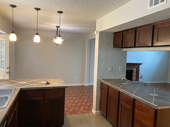 4th image of 2520 Galemeadow Dr