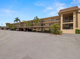 1370 Heather Ridge Blvd APT 105, Dunedin, FL 34698