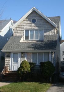 897 E 7th St, Brooklyn, NY, 11230