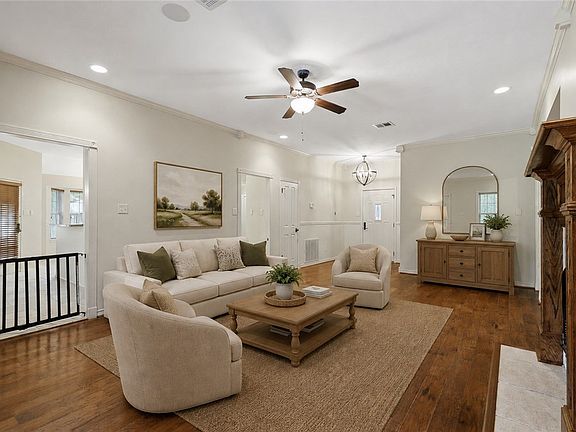 4th image of 6204 London Cir