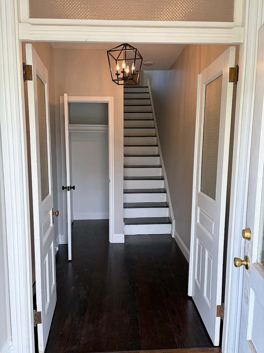 Building Photo - 243 4th Ave #2