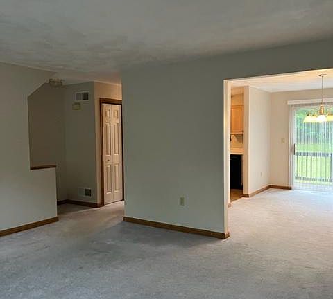 5th image of 1112 Cranston Dr