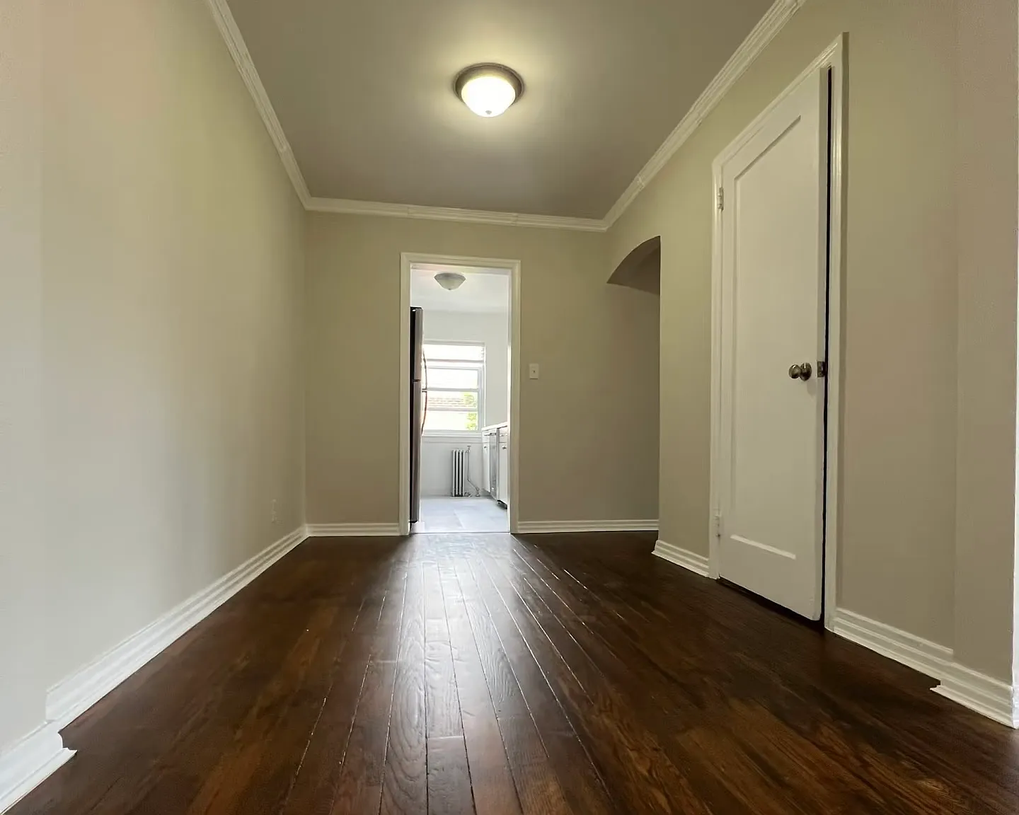 1 bed, $3,100 — Photo 2