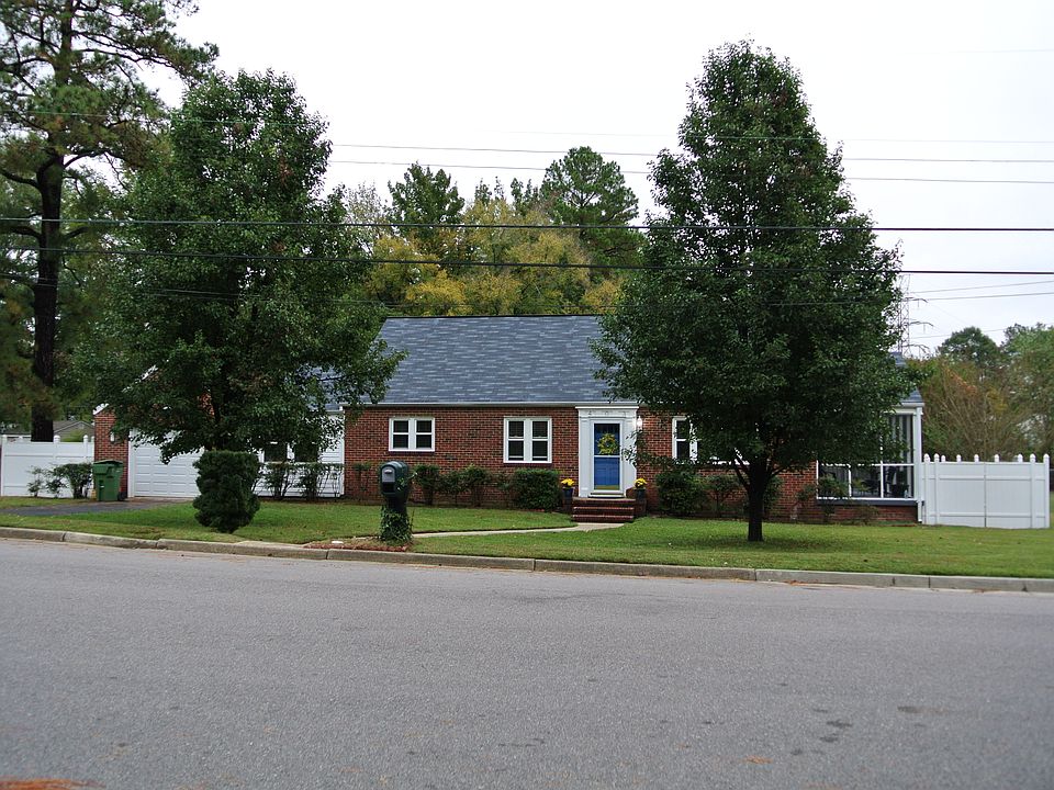 1st image of 403 Sherman Ave