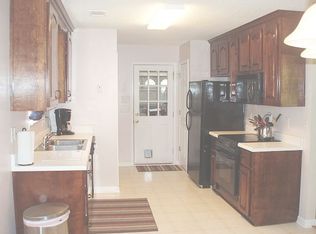 146 Castle Pines Dr, Bonaire, GA 31005