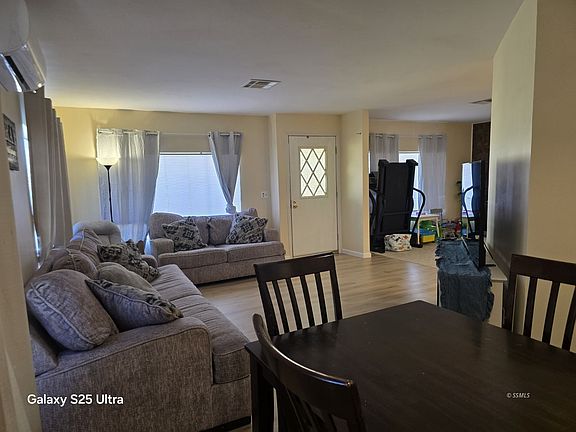 3rd image of 5012 Mohawk St