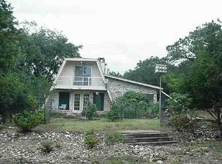 301 Looker Dr, Ingram, TX 78025