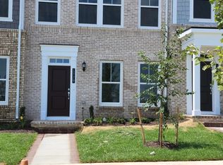 1779 Riverbluff Ave, Dumfries, VA 22026