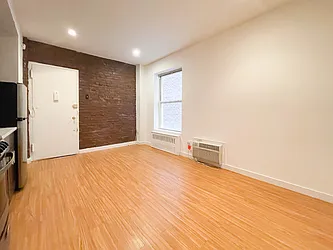 Rented by Kahen Properties