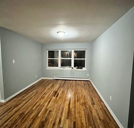 4th image of 213 S 2nd St