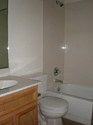 318 Elbert Ln — Photo 15