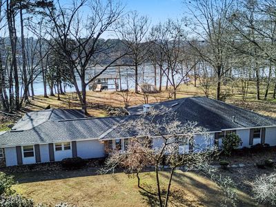 1702 Roseberry Dr, Scottsboro, AL, 35769