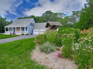 3 Cedar Hill Dr, Acushnet, MA 02743