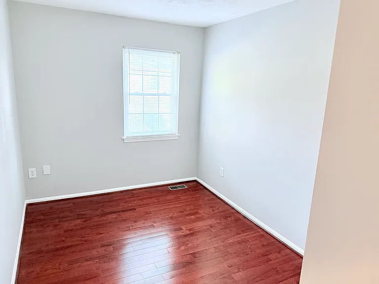 15705 Ambiance Dr — Photo 10