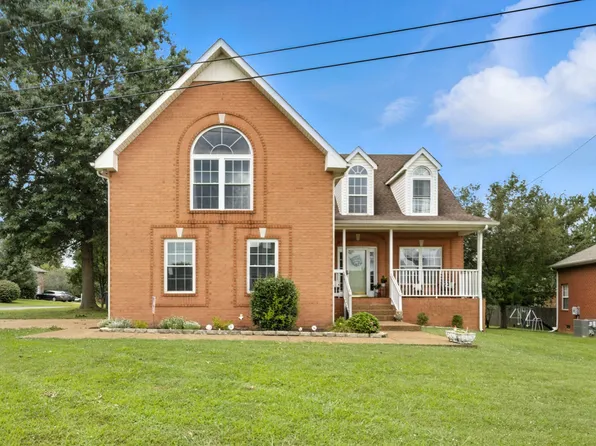 1000 Apache Trl, White House, TN 37188