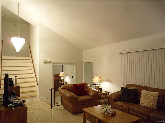 3rd image of 100 Byron Ct