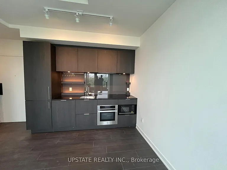 28 Ann St #2008 — Photo 3