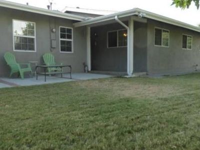 9223 Columbus Ave, North Hills, CA, 91343