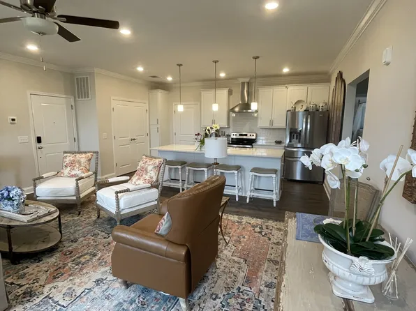 1026 Stoneleigh Ln #203, Nolensville, TN 37135