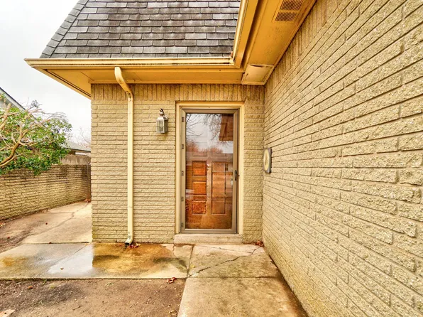 2244 Donna Dr, Norman, OK 73071
