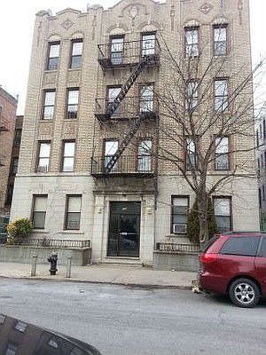 1st image of 208 Bay 22nd St APT D3