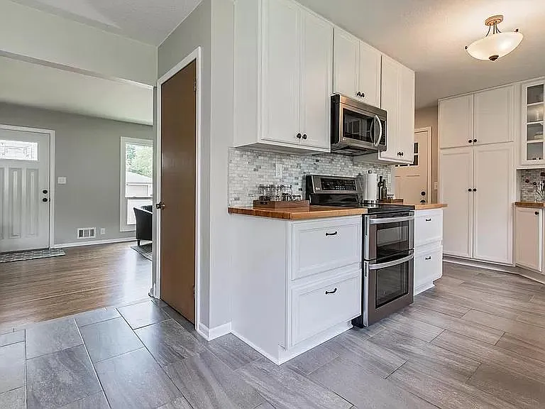 181 Dawn Ave — Photo 5