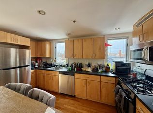 1105 Massachusetts Ave APT 8E, Cambridge, MA 02138